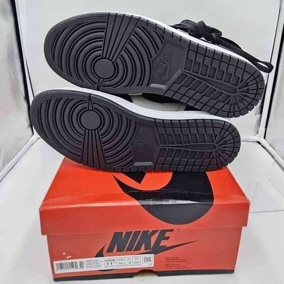🆕Air Jordan 1 Retro High OG Twist 2.0 Medium Grey Women's 11.5 (Men's Size 10) - Picture 6 of 10